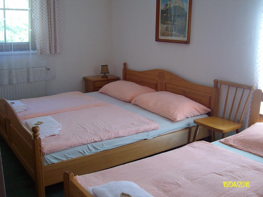 Gasthaus Zur Melzen Hotel Versbichl Luaran gambar