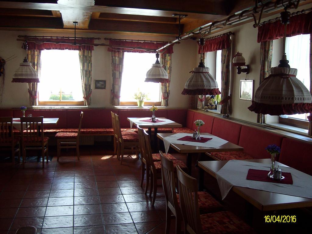 Gasthaus Zur Melzen Hotel Versbichl Luaran gambar